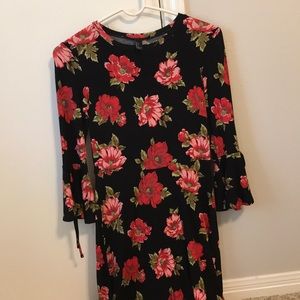 Bell Sleeve fit-and-flare floral dress